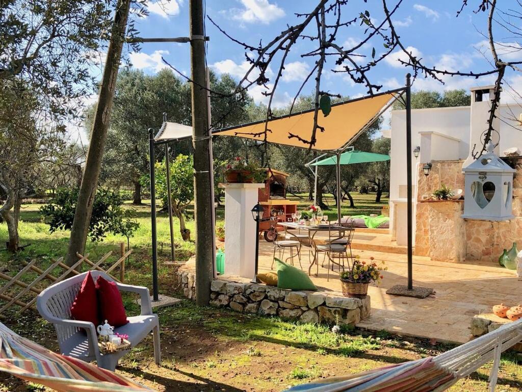 Chateaux Des Trulli 圣米凯莱萨伦蒂诺 外观 照片
